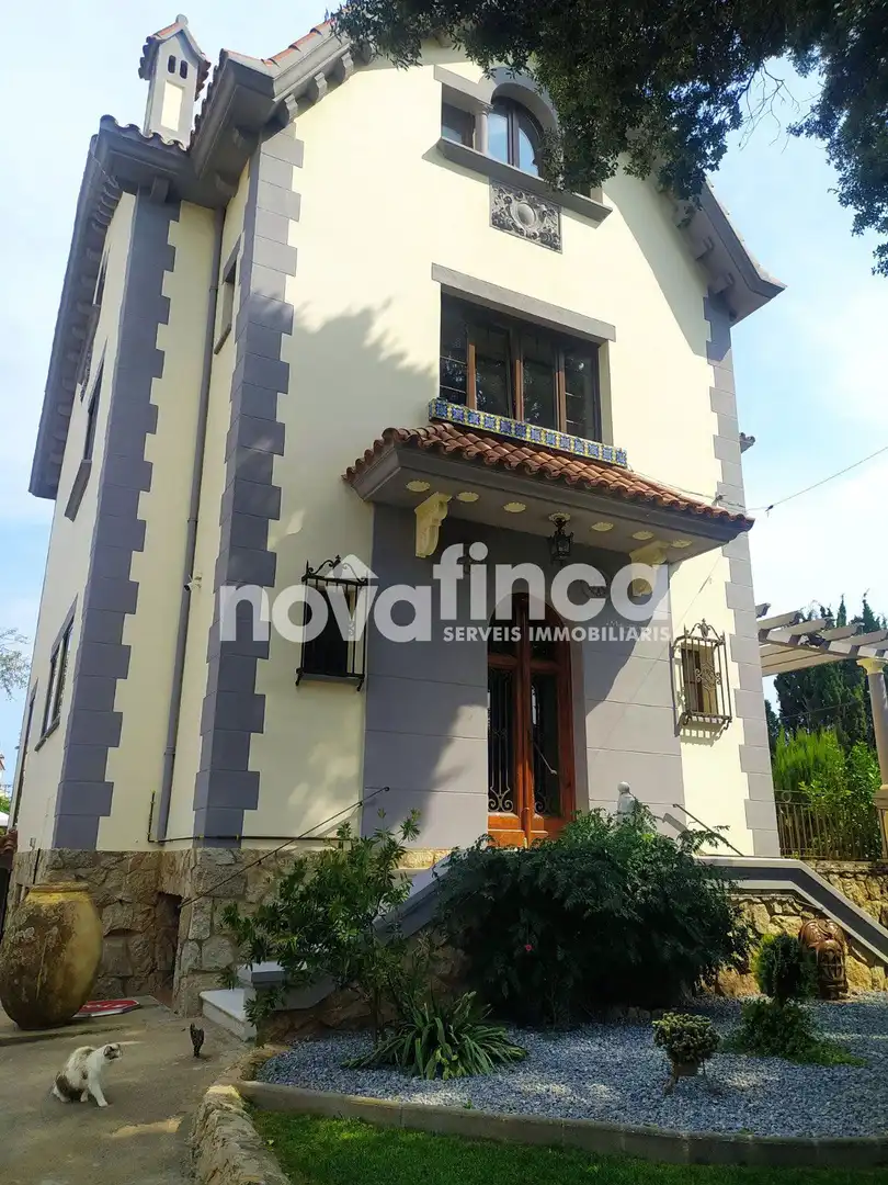 Houses for sale in Centre