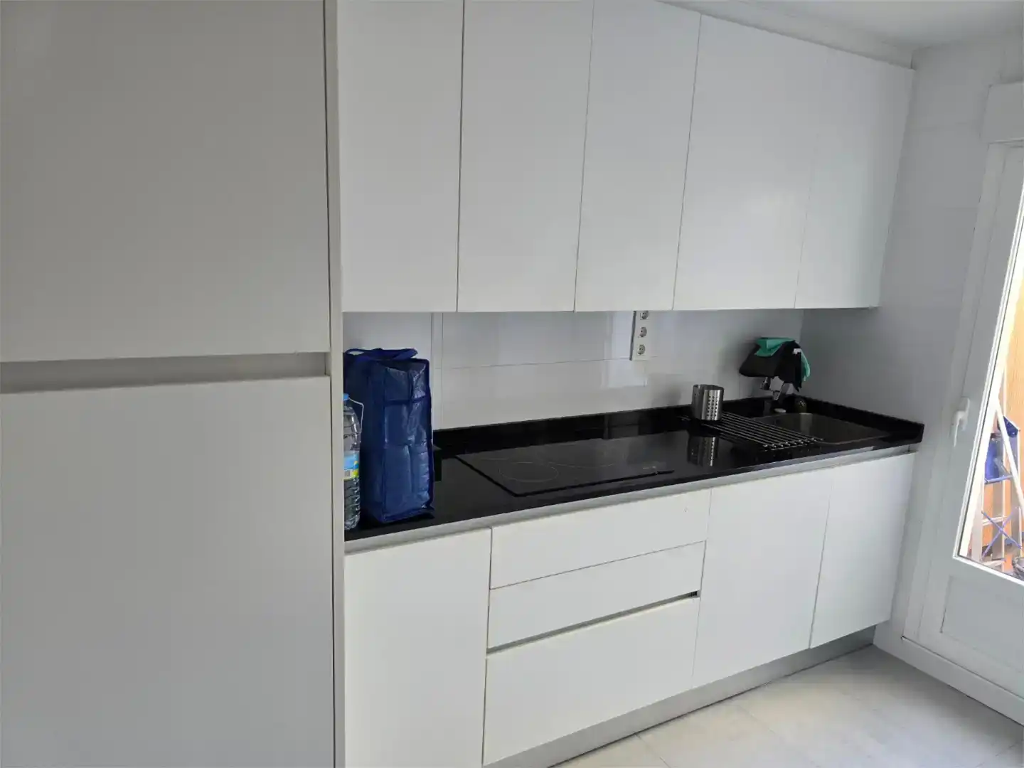 Cocina de Piso de alquiler en Valencia de Don Juan con Amueblado, Horno y Lavadora
