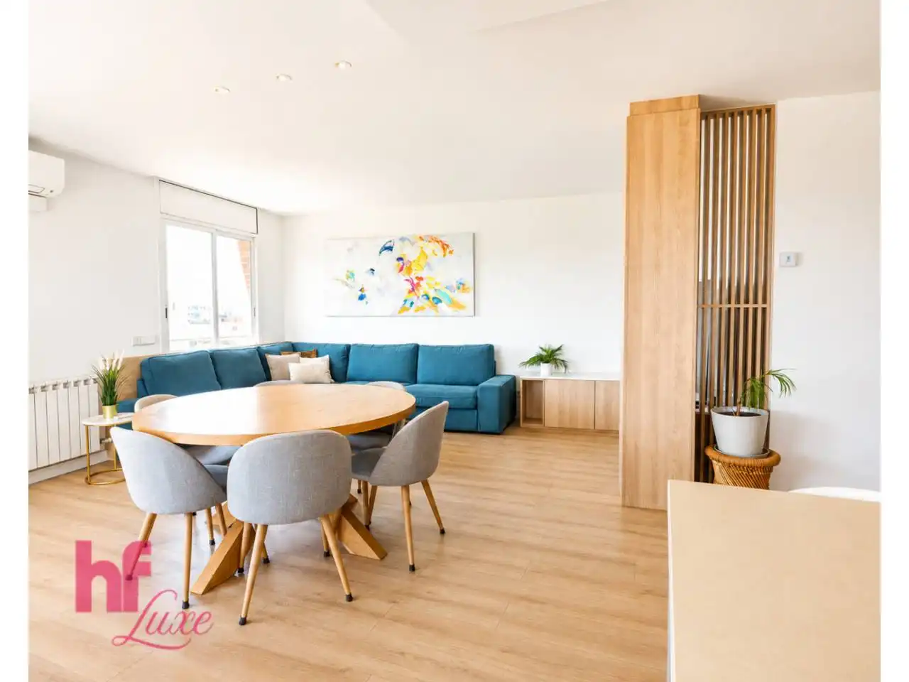 Sala d'estar de Àtic en venda en Sant Adrià de Besòs amb Aire condicionat, Calefacció i Parquet