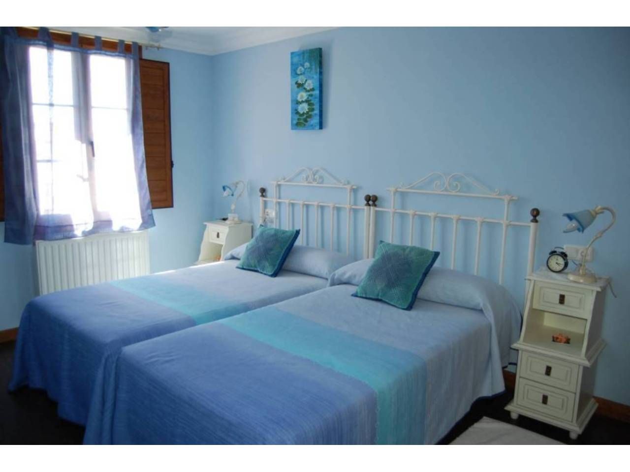 Bedroom of House or chalet for sale in Cardeñajimeno  with Heating, Terrace and Alarm