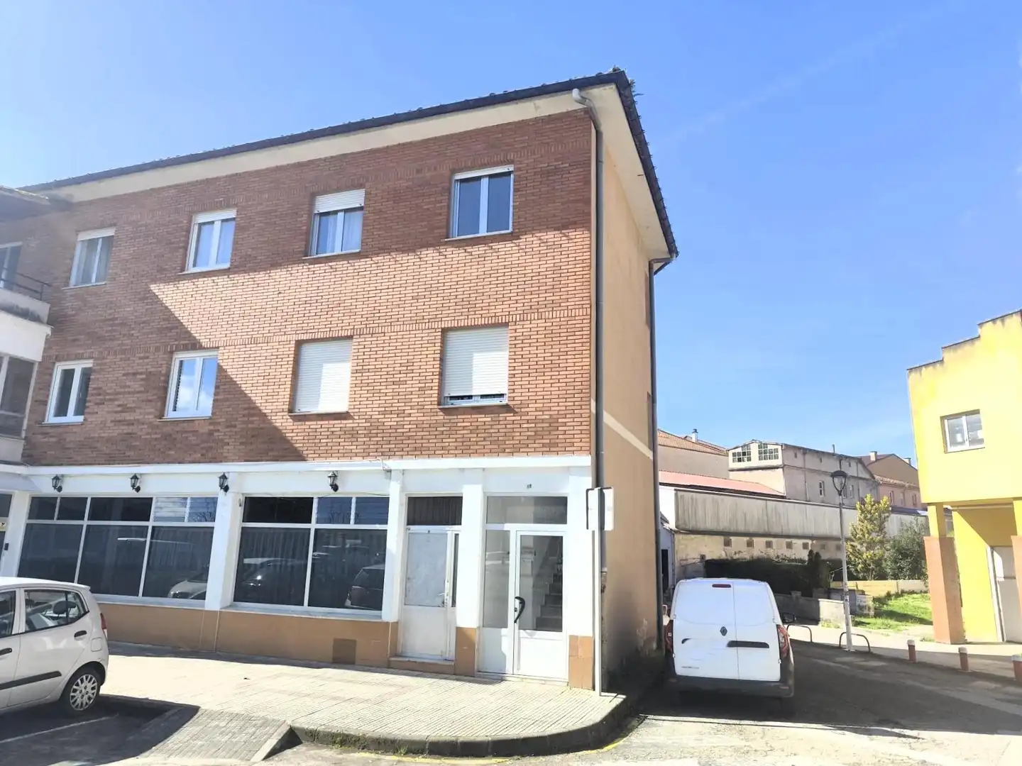 Vista exterior de Piso en venta en Santa María de Cayón