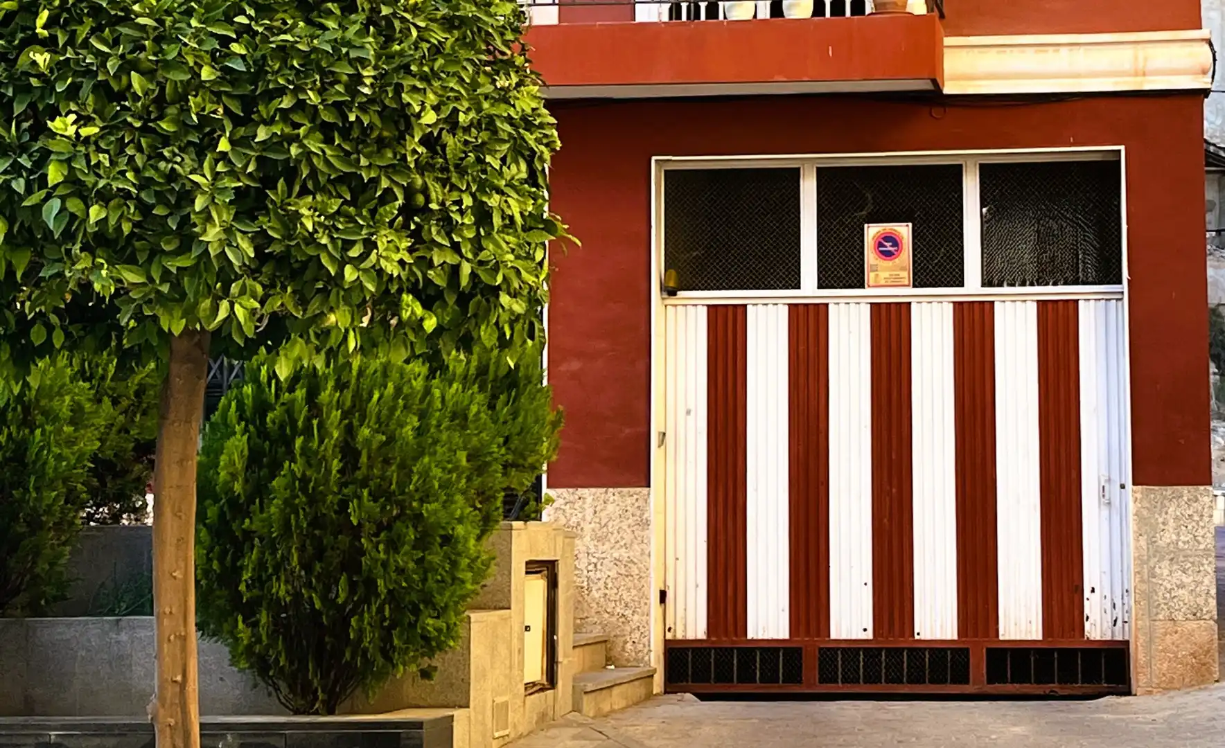 Vista exterior de Pis en venda en Orihuela ciudad