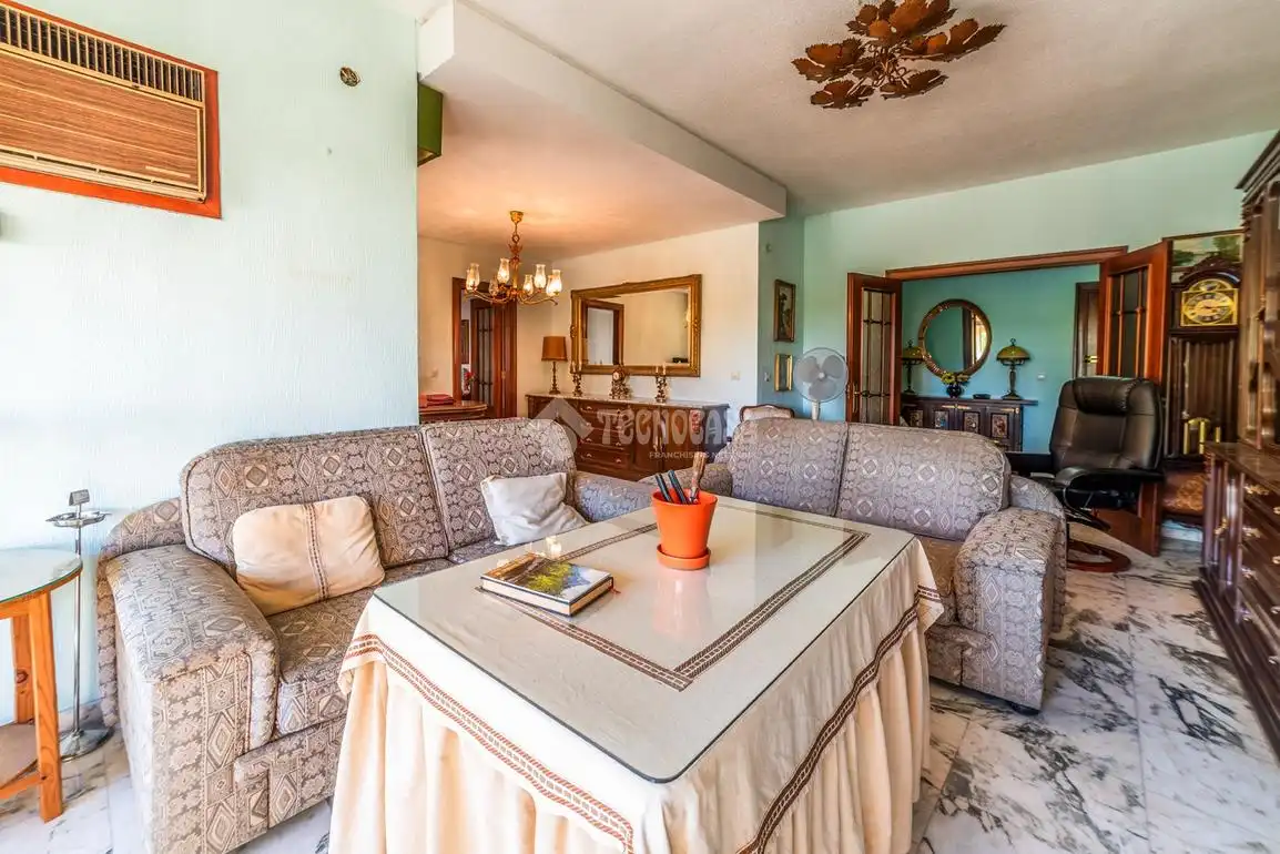 Sala de estar de Piso en venta en Sevilla con Calefacción y Terraza
