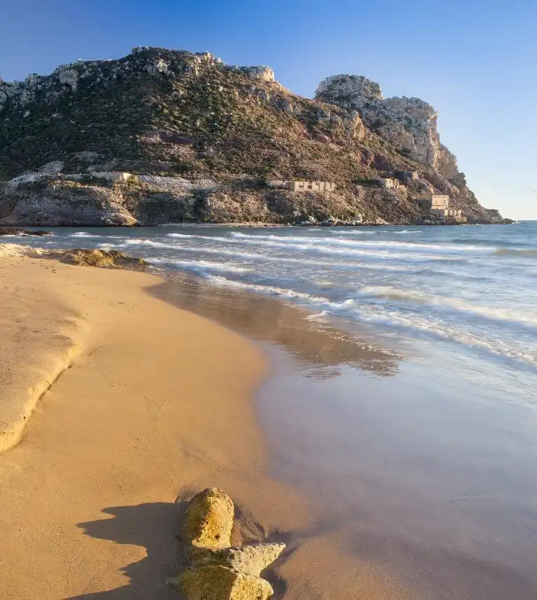 Vista exterior de Casa o xalet en venda en Águilas amb Calefacció, Piscina i Balcó