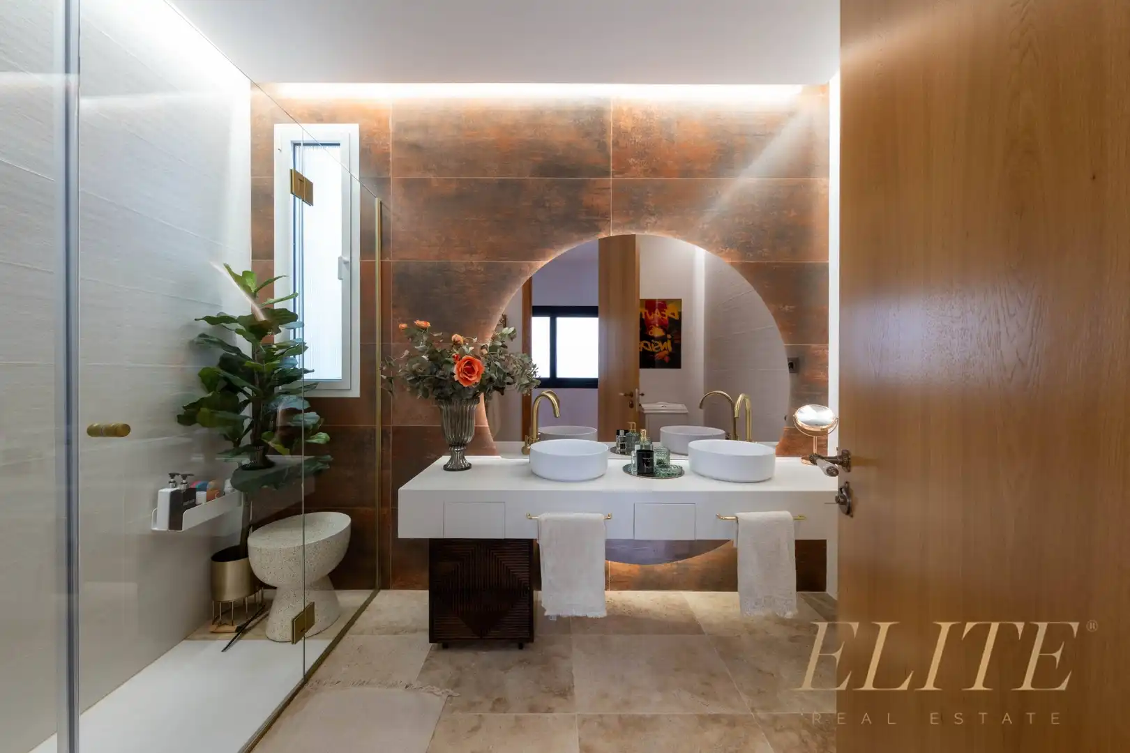 Baño de Piso de alquiler en Las Palmas de Gran Canaria con Aire acondicionado, Calefacción y Parquet
