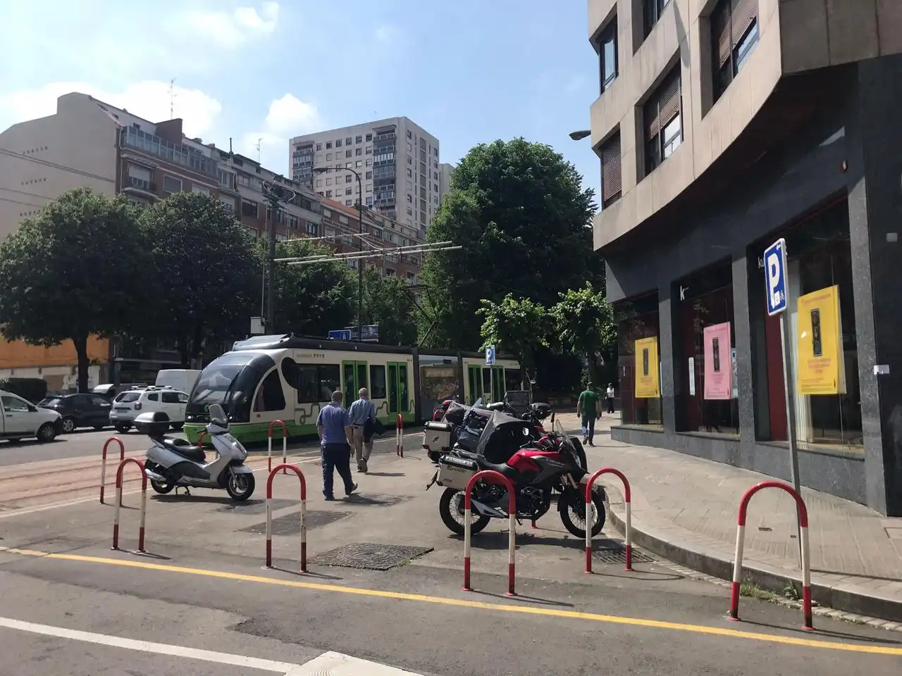 Business premises to rent in Sabino Arana Etorbidea, imagen 10