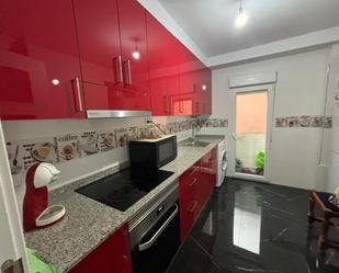 Kitchen of Flat for sale in  Zaragoza Capital  with Air Conditioner, Heating and Parquet flooring