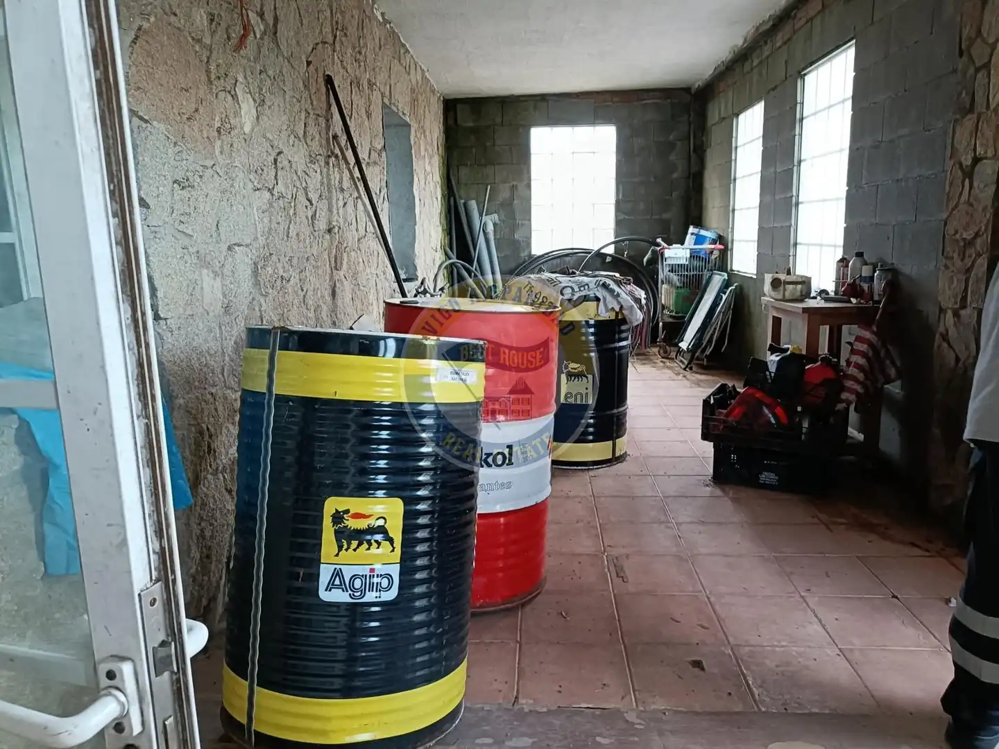 Finca rústica en venta en Vigo  con Calefacción, Trastero y Piscina