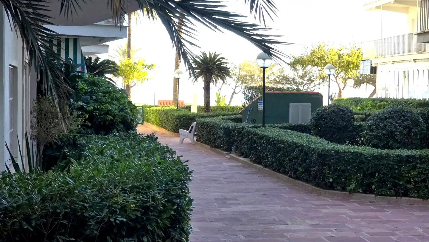 Mini appartamento con ascensore in affitto a Marítim De Neptú 58, imagen 46