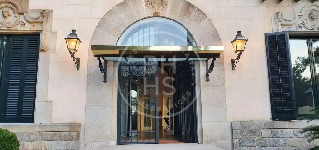 Houses for sale in Barcelona  with Air Conditioner, Heating and Terrace