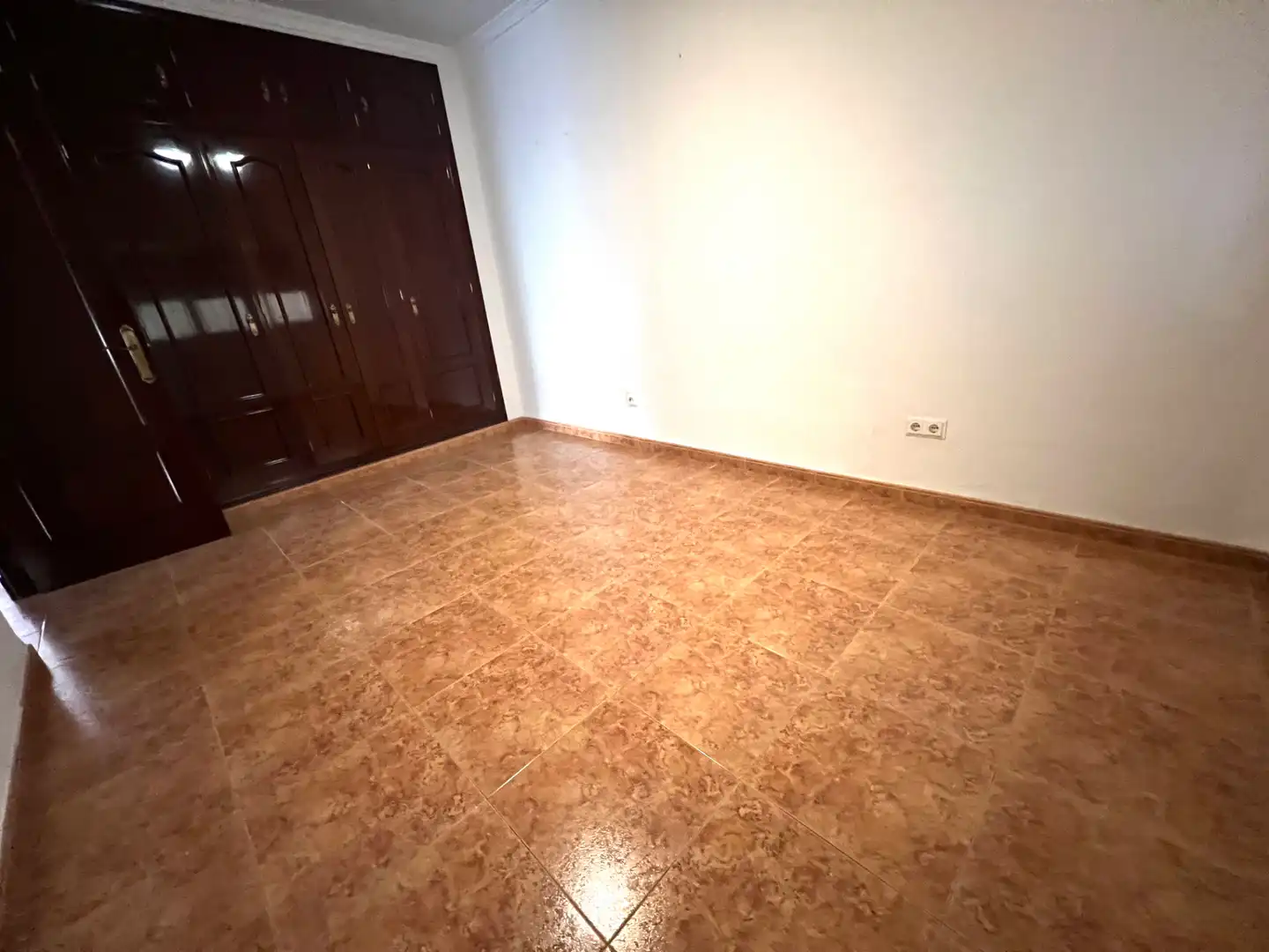 Dormitori de Casa o xalet en venda en Rota amb Jardí privat, Traster i Alarma