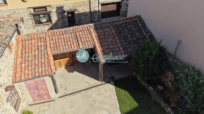 Vista exterior de Casa o xalet en venda en Espirdo amb Calefacció