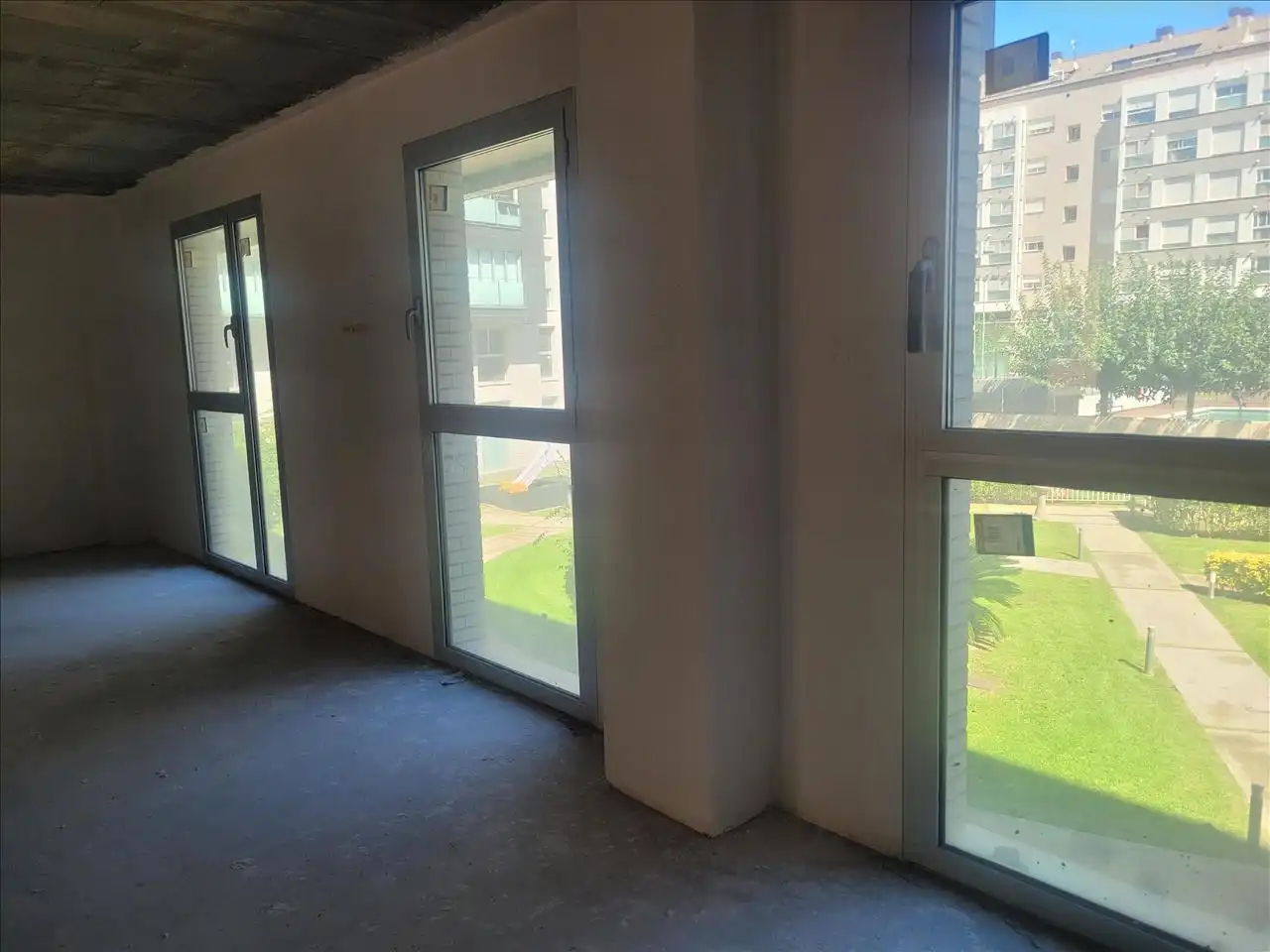 Vista exterior de Local en venta en Vila-real