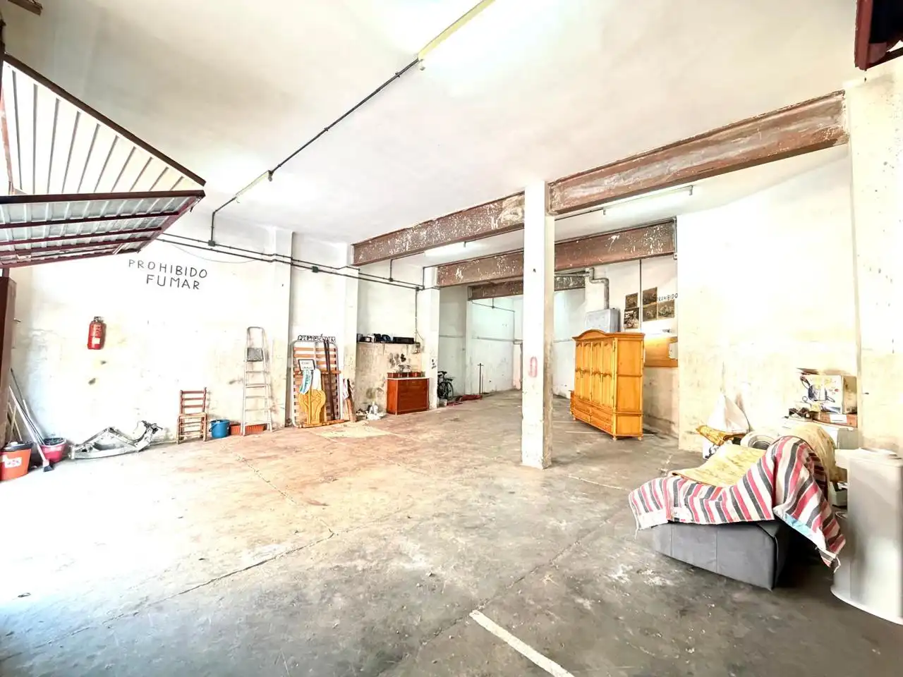 Local comercial en venta en Cerdanyola
