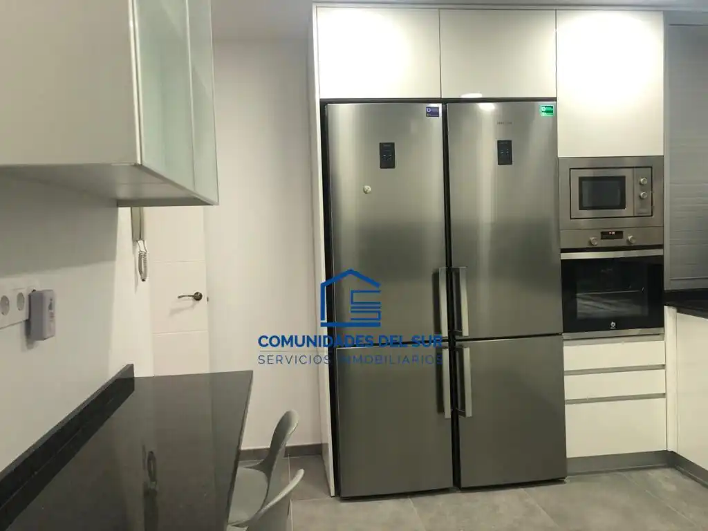 Kitchen of Houses for rent in El Puerto de Santa María  with Air Conditioner, Private garden and Swimming Pool