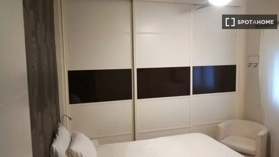 Habitació a Sevilla, Sevilla