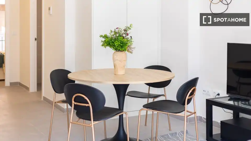 Comedor de Piso de alquiler en Valencia con Aire acondicionado, Calefacción y Amueblado
