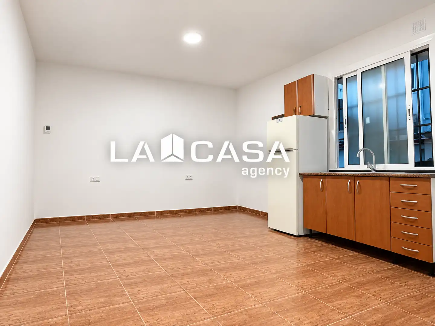Local comercial en venda a Passeig Maragall, imagen 3