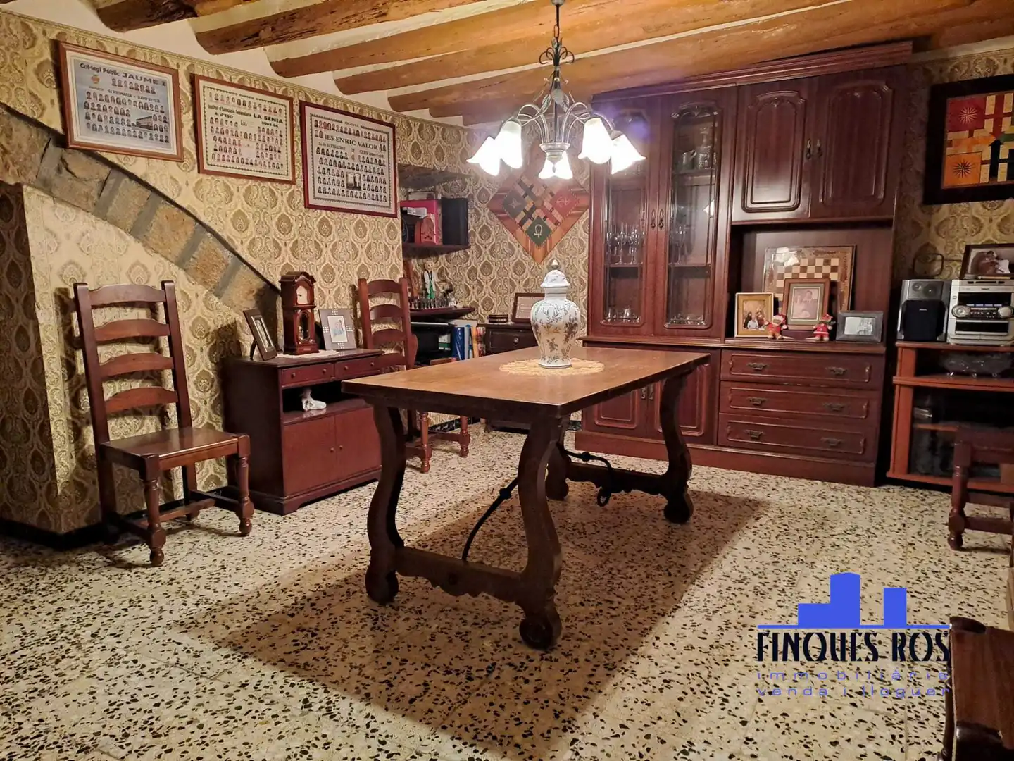 Menjador de Casa o xalet en venda en Sant Mateu amb Calefacció, Terrassa i Traster