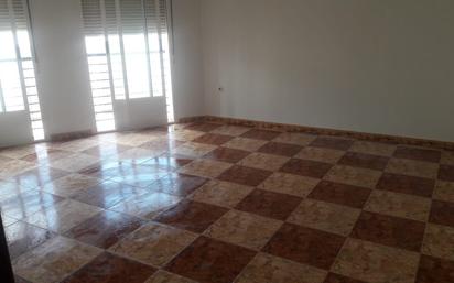 Flat for sale in Cabeza del Buey  with Terrace