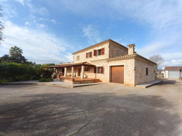 Casa-chalet en Venta en Zona Periurbana