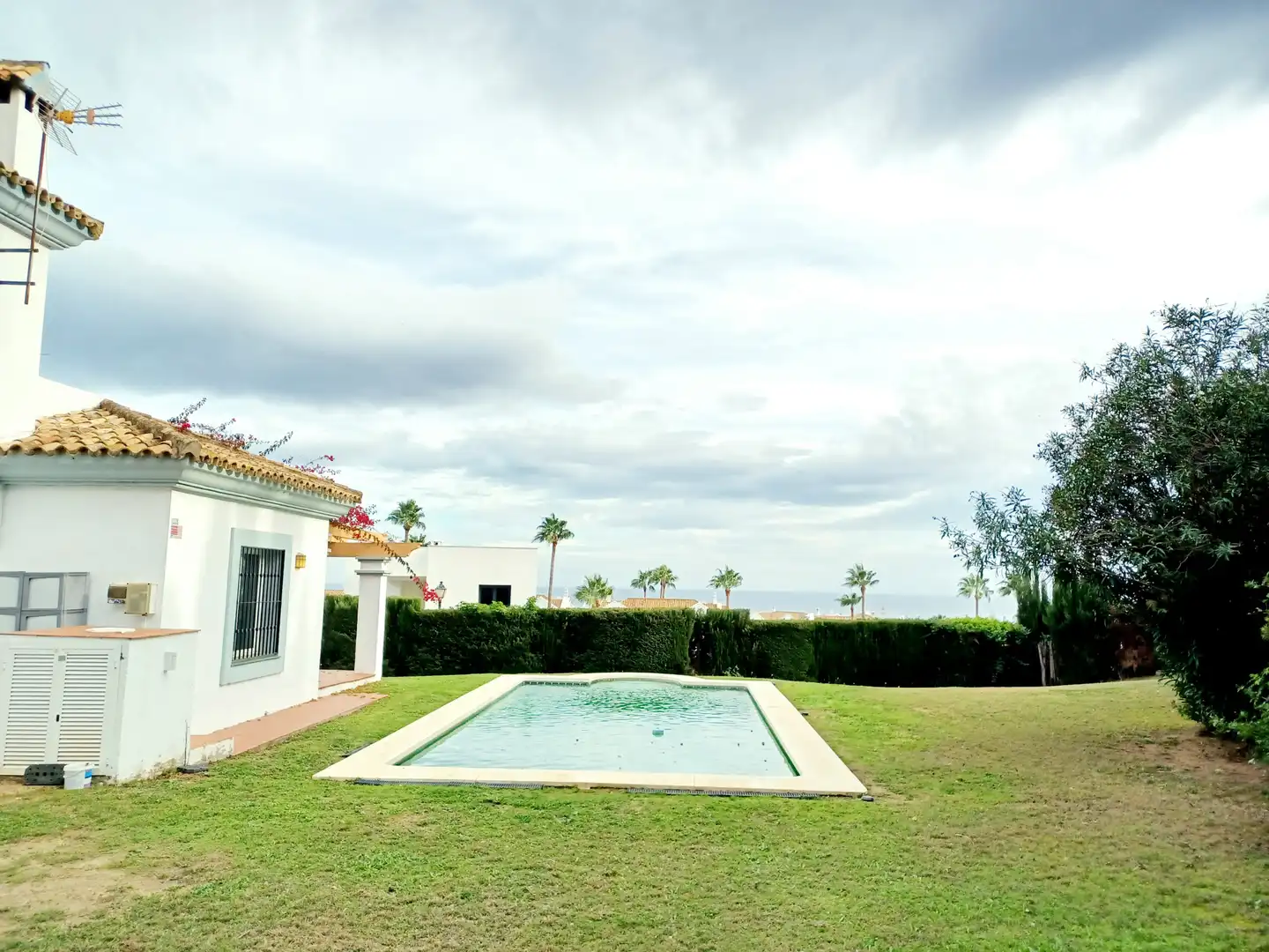 Maison avec terrasse à vendre à La Alcaidesa, imagen 2
