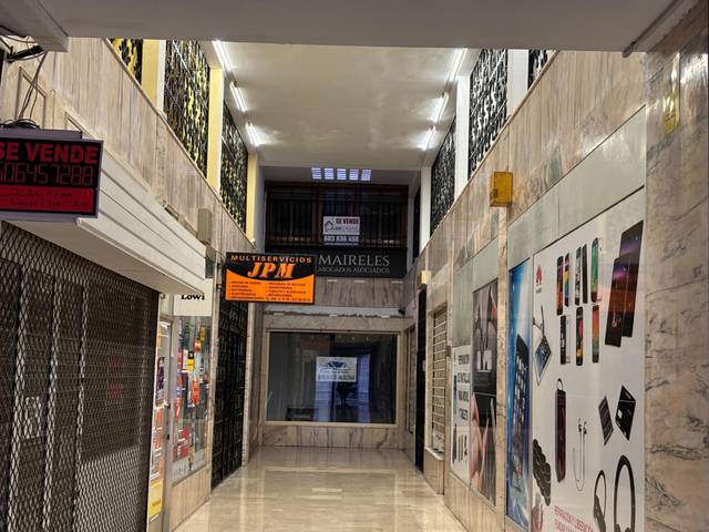 Oficina en Venta en Casco Antiguo