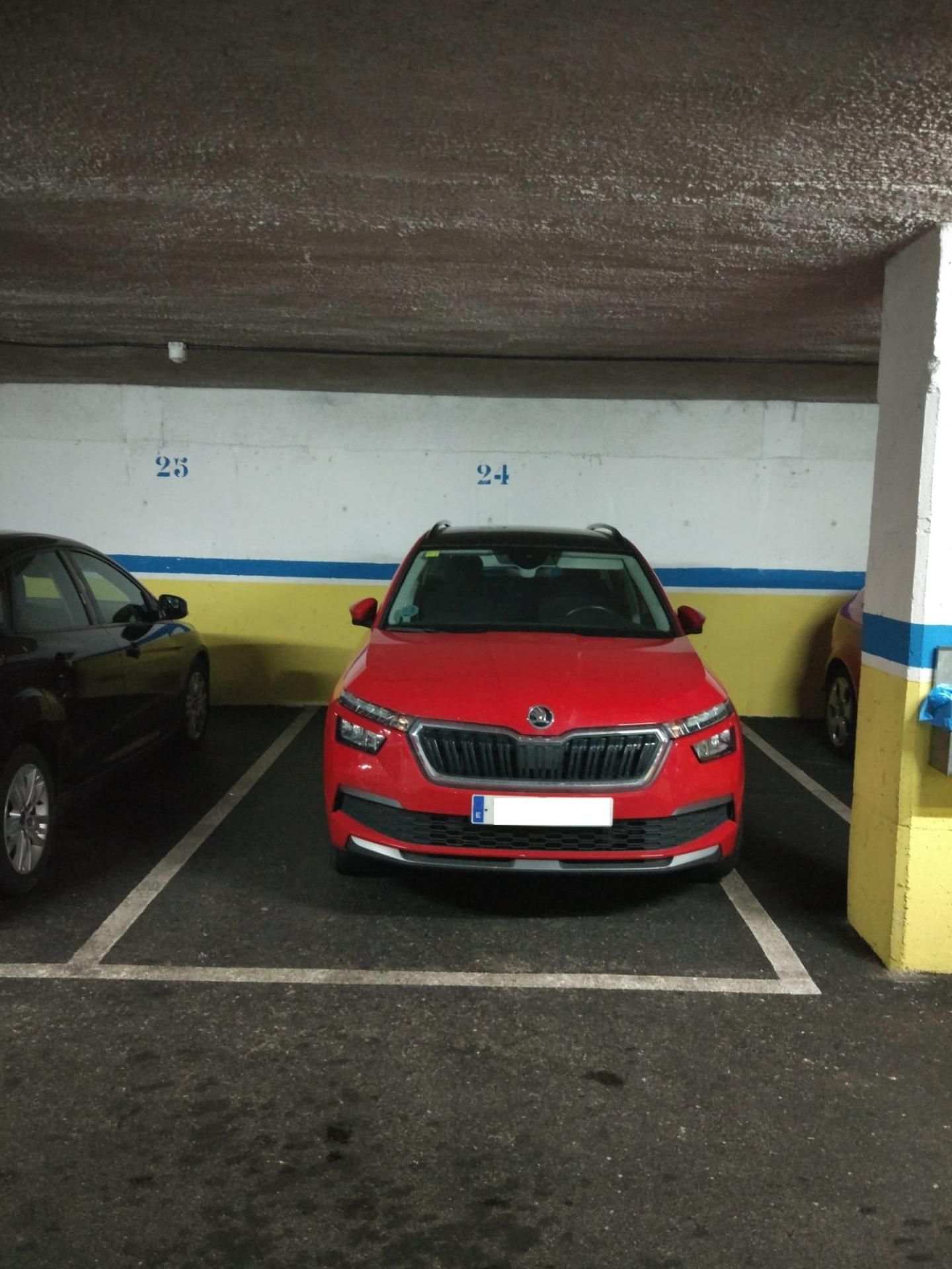 Aparcament de Garatge de lloguer en Oviedo 