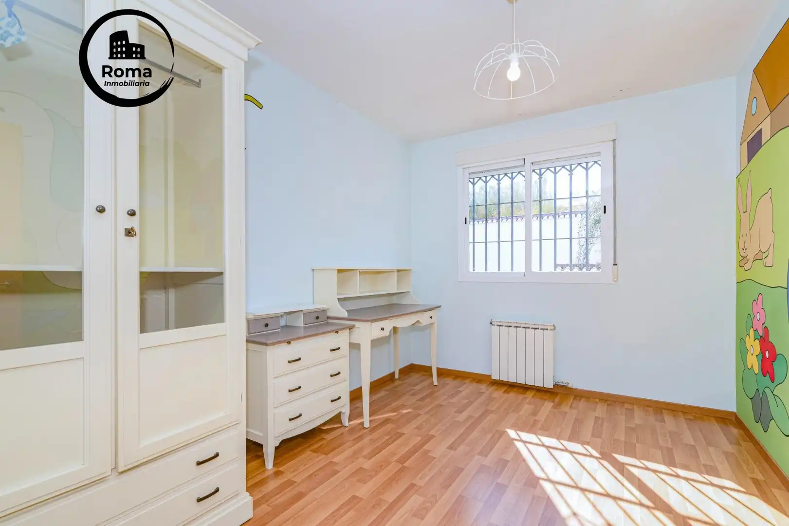 Casa aparellada amb terrassa en venda a Jun, imagen 18