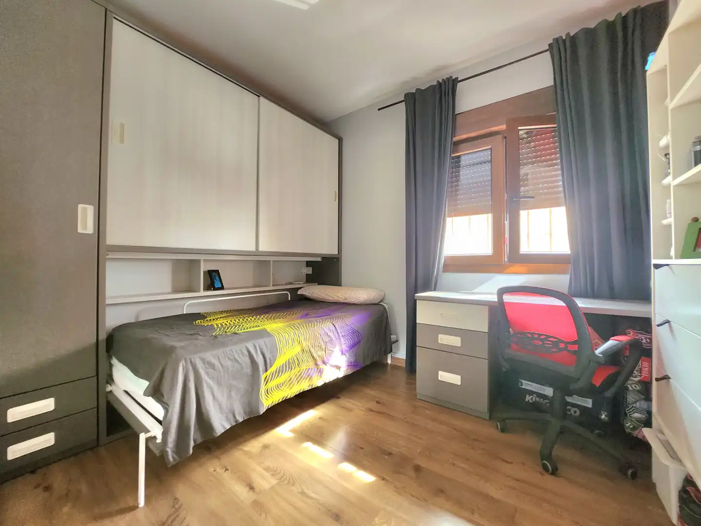 Dormitori de Casa adosada en venda en Alcalá de Guadaira amb Aire condicionat, Calefacció i Parquet