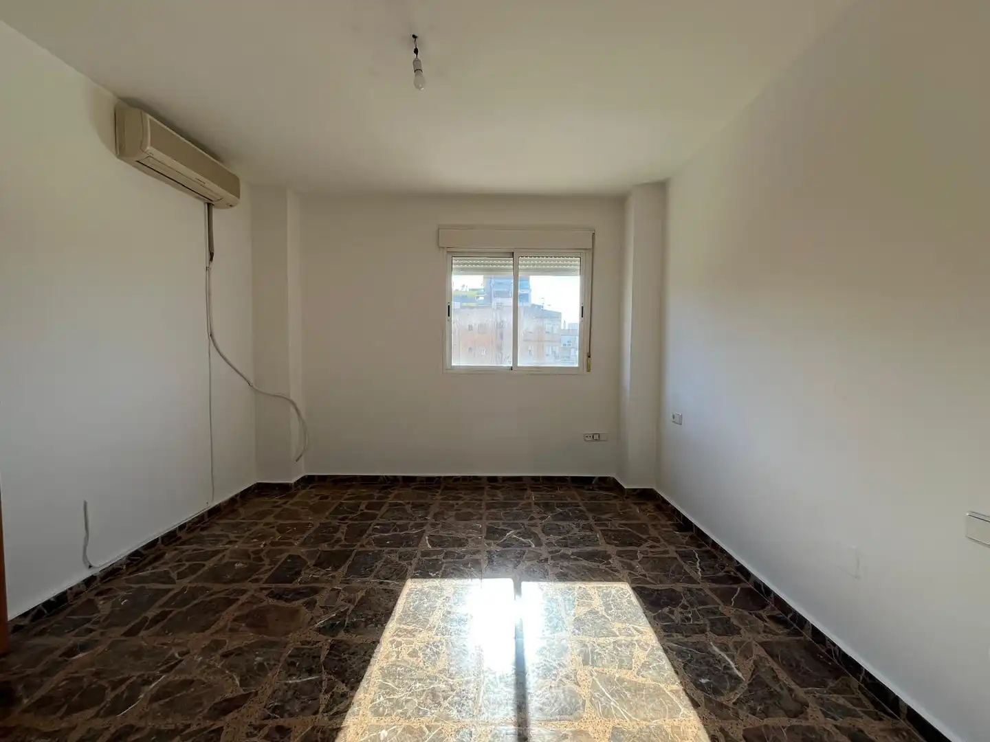 Habitación de Piso en venta en Cartagena con Aire acondicionado y Balcón