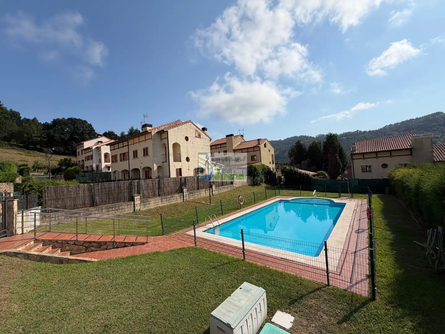 Piscina de Casa o chalet en venta en Castro-Urdiales con Jardín privado, Terraza y Piscina
