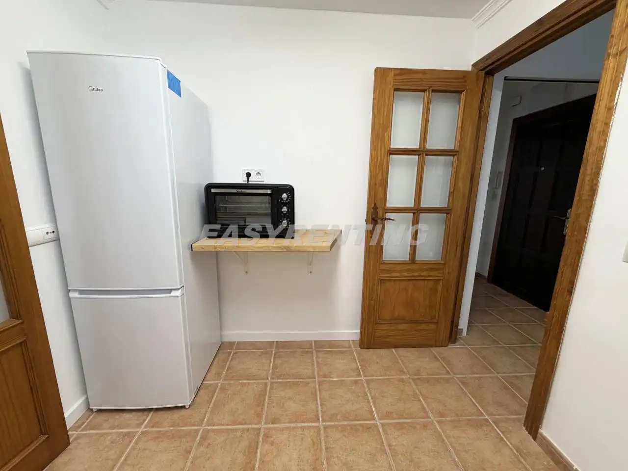 Kitchen of Flat for rent in La Línea de la Concepción  with Air Conditioner and Furnished