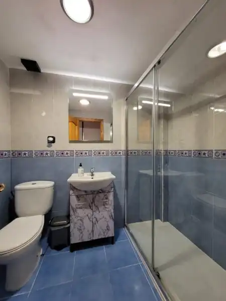 Baño de Piso en venta en Málaga con Aire acondicionado, Calefacción y Terraza