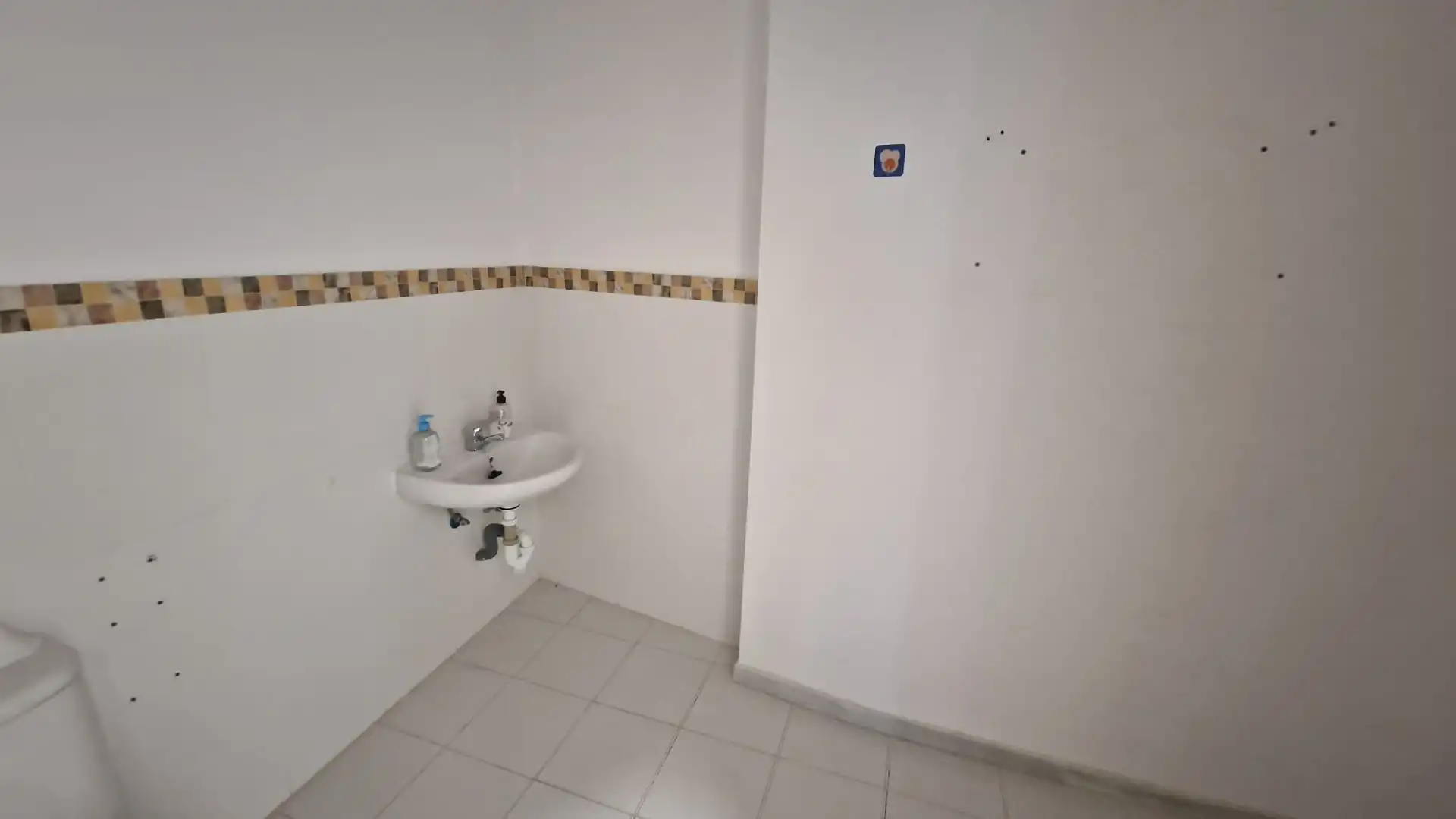 Local comercial en alquiler en Calle Valentín Calderón, imagen 7