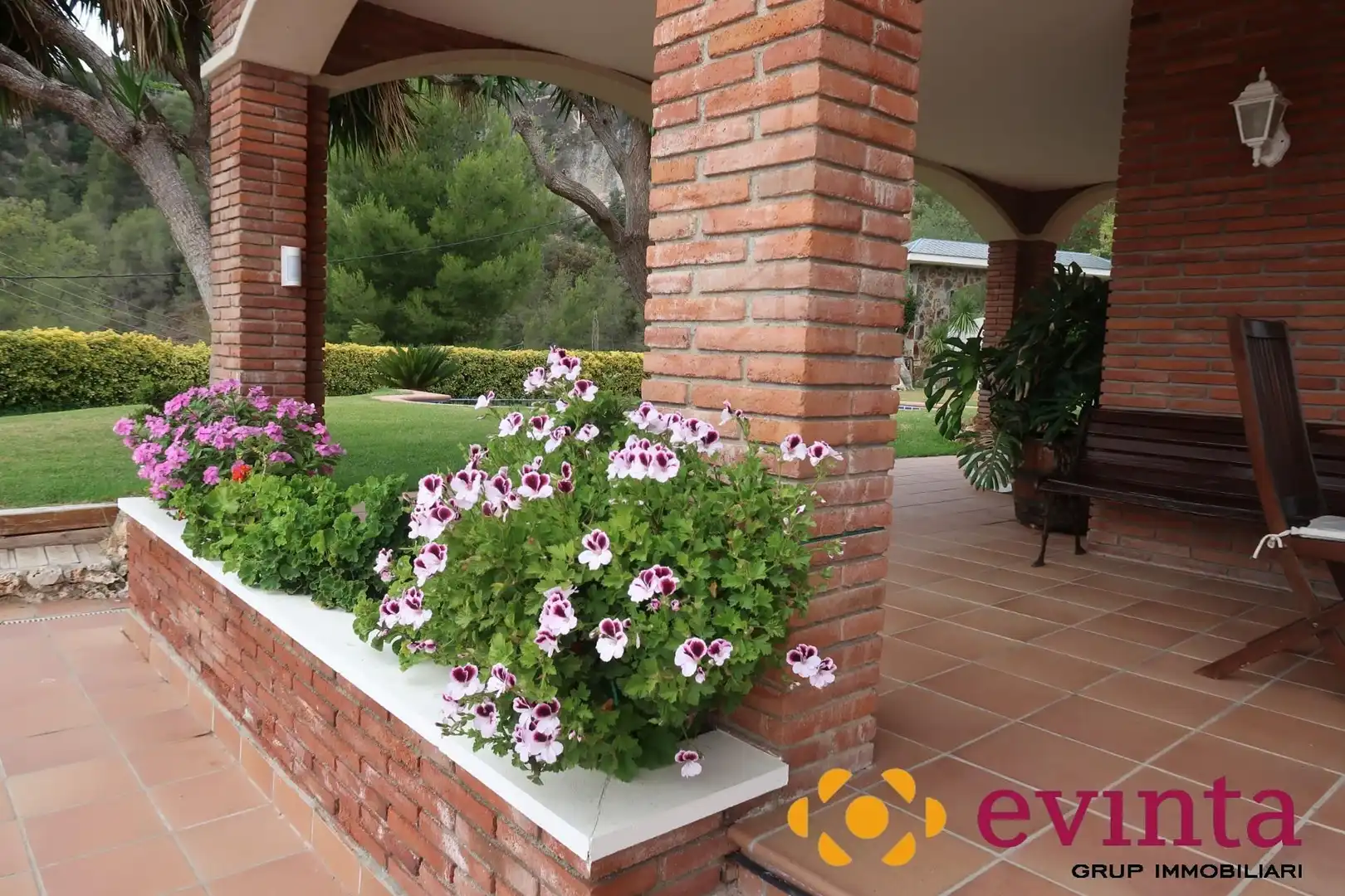 Terraza de Casa o chalet en venta en Vallirana con Calefacción, Jardín privado y Terraza