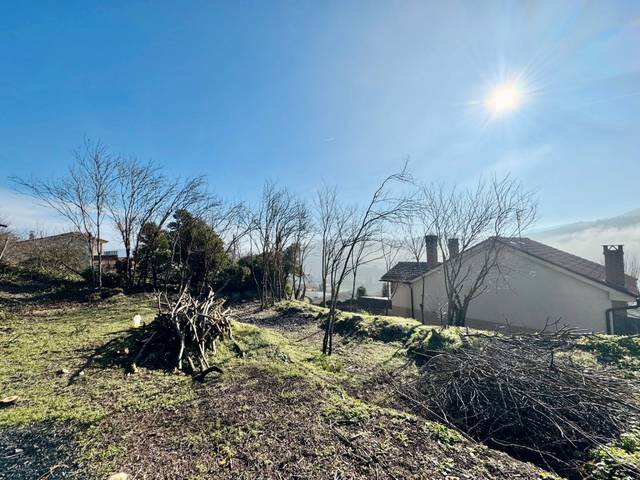 Terreno residencial en Venta en Calle Eras en Condado de Treviño