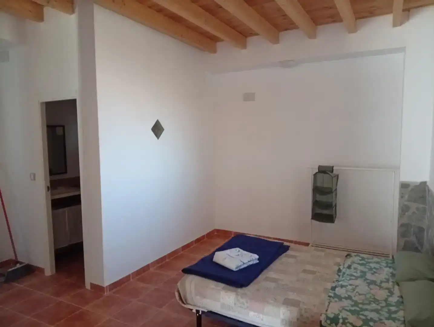 Loft zur Miete in Cabeza la Vaca mit Möbliert und Mikrowelle