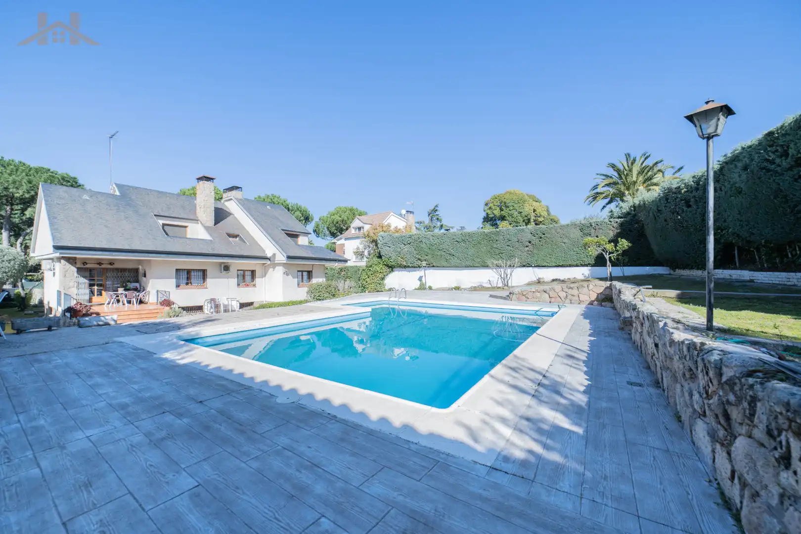 Piscina de Casa o chalet en venta en Villaviciosa de Odón con Aire acondicionado, Calefacción y Jardín privado