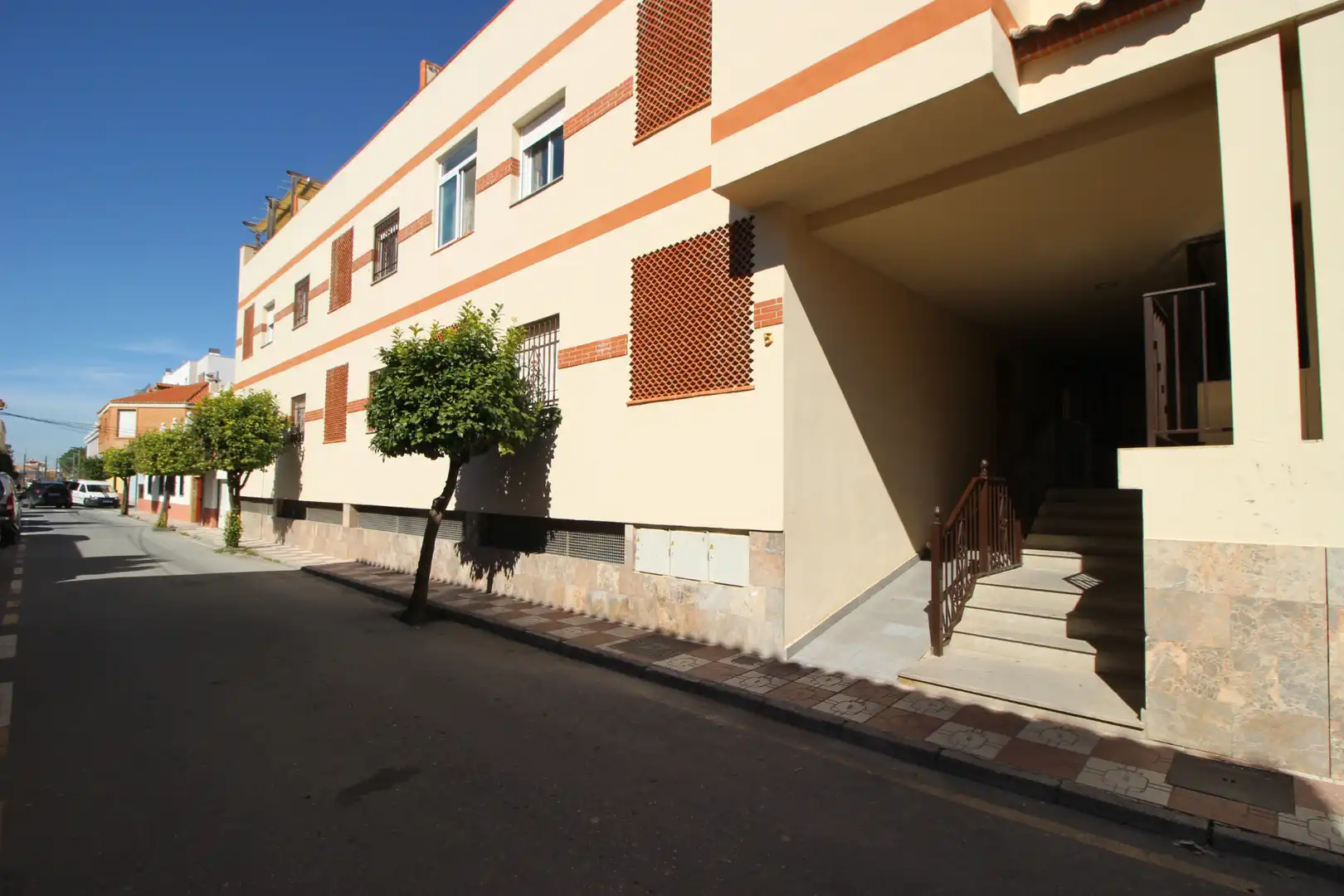 Vista exterior de Garaje en venta en Churriana de la Vega