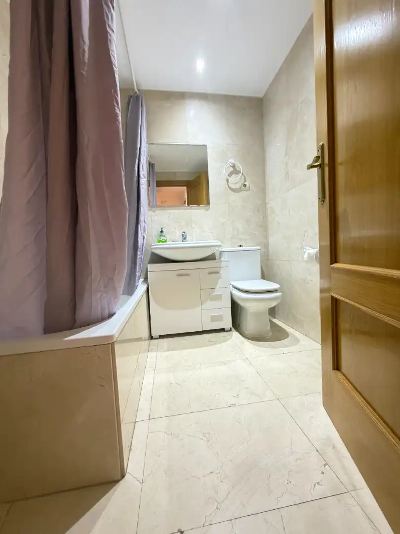 Apartments for rent in Plaza de la Constitución, Velilla de San Antonio