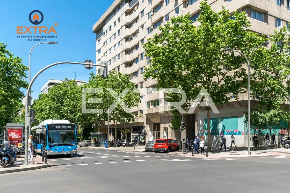 Vista exterior de Piso en venta en Madrid con Aire acondicionado, Calefacción y Terraza