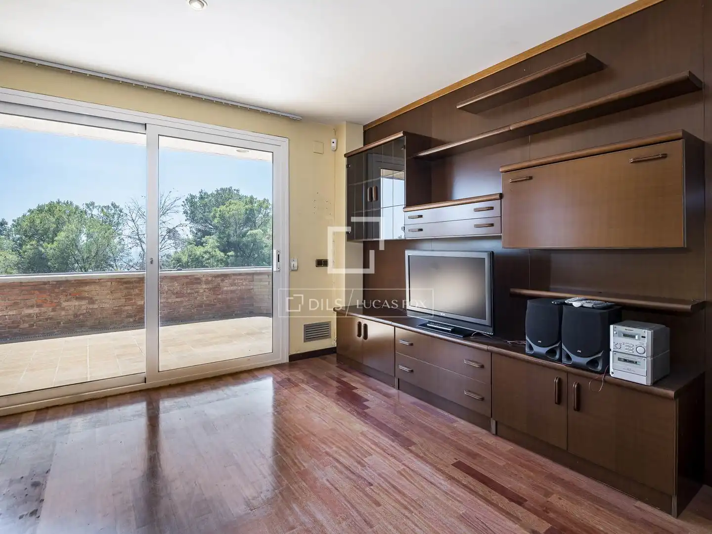 Living room of Flat for sale in Sitges  with Air Conditioner, Heating and Private garden