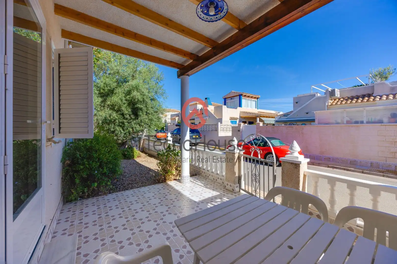 Terraza de Casa adosada en venta en Orihuela con Aire acondicionado, Jardín privado y Amueblado