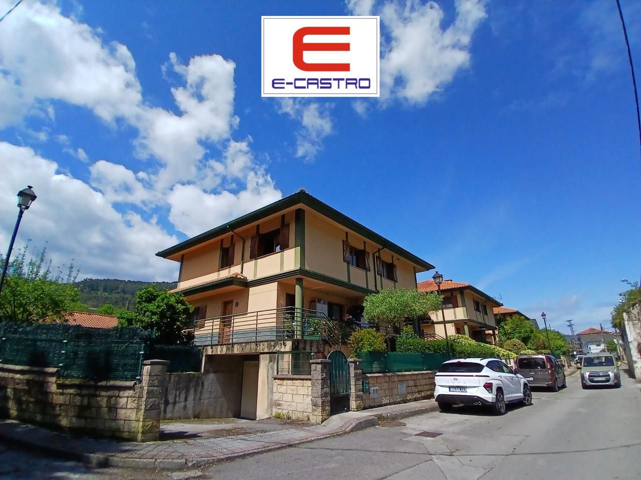 Exterior view of Single-family semi-detached for sale in Castro-Urdiales  with Heating, Private garden and Terrace