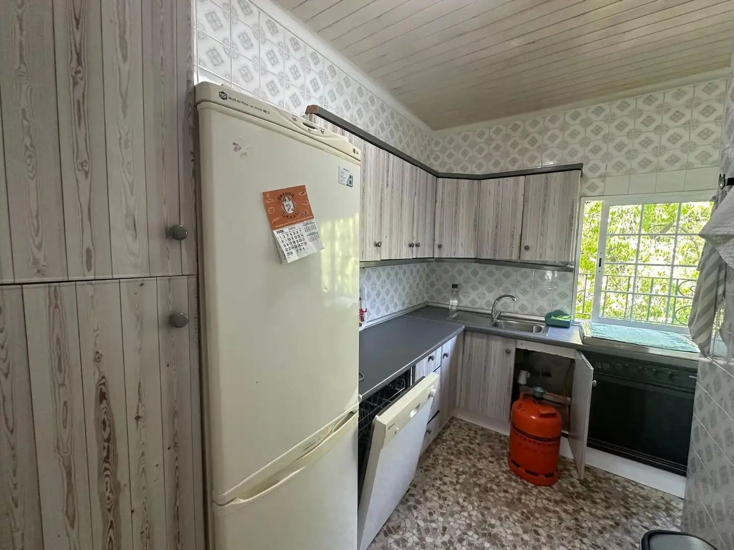 Cocina de Piso en venta en Jerez de la Frontera con Aire acondicionado y Jardín privado