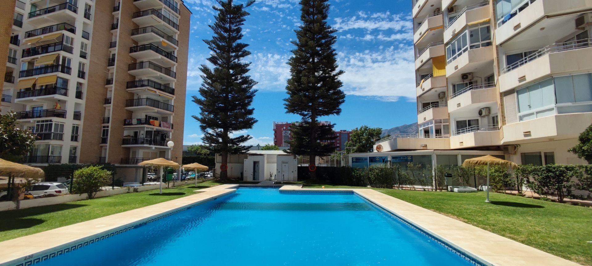 Piscina de Apartament en venda en Fuengirola amb Aire condicionat, Terrassa i Piscina