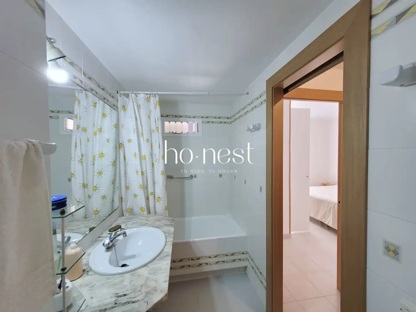 Badezimmer von Erdgeschoss zum Verkauf in El Vendrell mit Terrasse, Abstellraum und Gemeinschaftspool