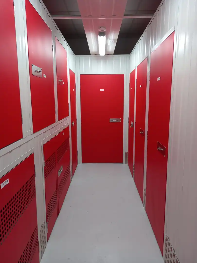 Storage room for rent in Calle de Cristóbal Bordiú, 3, Ríos Rosas - Nuevos Ministerios