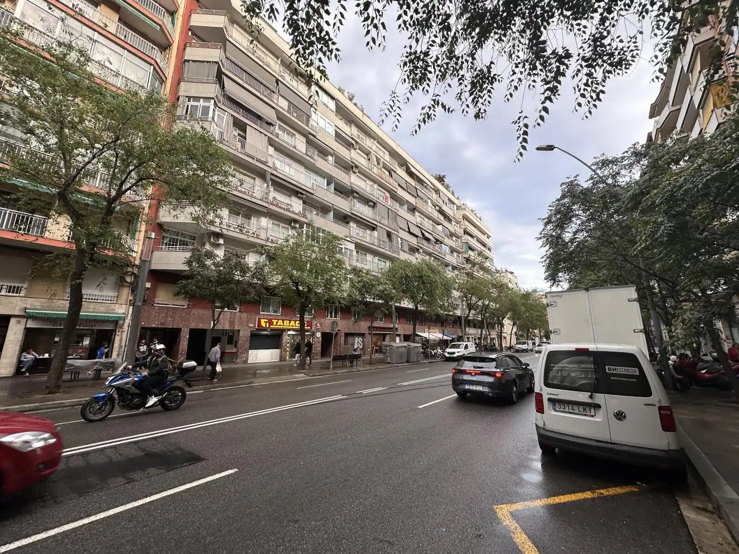 Vista exterior de Apartament en venda en Barcelona amb Aire condicionat, Calefacció i Terrassa